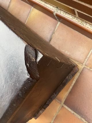 Baúl antiguo madera maciza estilo gótico