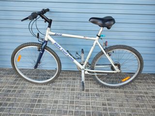 Bicicleta BH TOP LINE 26 Pulgadas 18 Velocidad