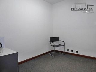 Oficina en venta en Basurtu en Bilbao