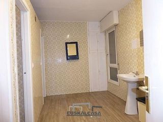 Oficina en venta en Basurtu en Bilbao