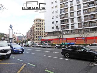 Oficina en venta en Basurtu en Bilbao