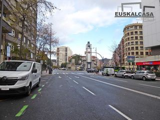 Oficina en venta en Basurtu en Bilbao