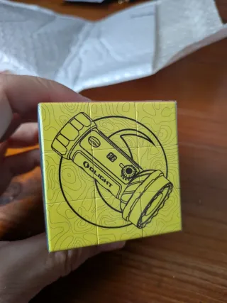 Olight Cubo de Rubik