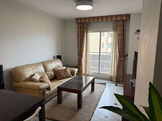 Piso en alquiler en El Cónsul - Ciudad Universitaria en Málaga