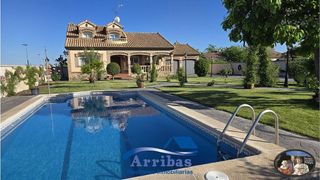 Chalet en venta en Escalona