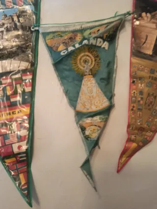 Banderines antiguos de recuerdo