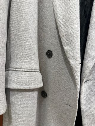 Abrigo gris