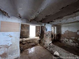 Chalet en venta en Huelma