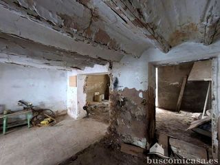 Chalet en venta en Huelma