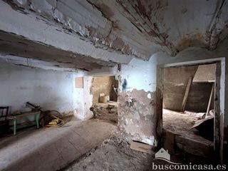 Chalet en venta en Huelma