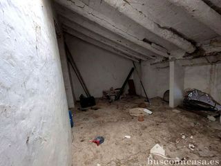 Chalet en venta en Huelma