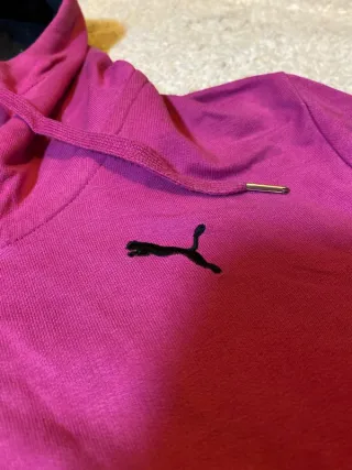 Chaqueta Puma deportiva rosa y negra