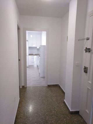 Piso en alquiler en Carranque - Haza Cuevas en Málaga