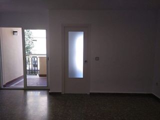 Piso en alquiler en Carranque - Haza Cuevas en Málaga