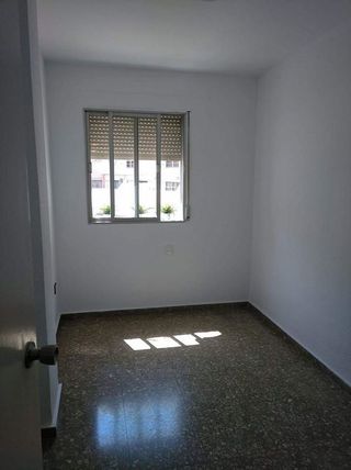 Piso en alquiler en Carranque - Haza Cuevas en Málaga