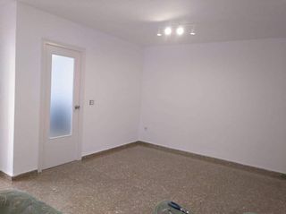 Piso en alquiler en Carranque - Haza Cuevas en Málaga