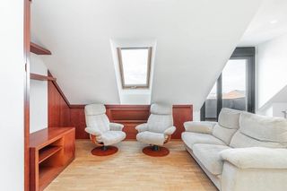 Piso en alquiler en Contrueces en Gijón