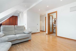 Piso en alquiler en Contrueces en Gijón