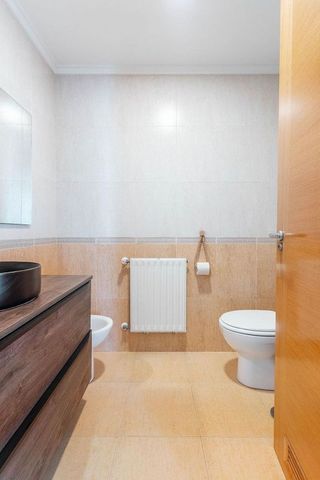 Piso en alquiler en Contrueces en Gijón