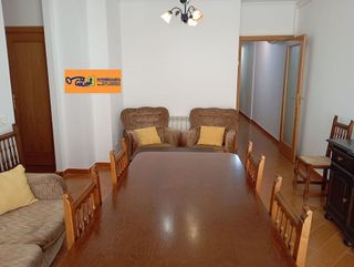 Piso en alquiler en Valdepeñas