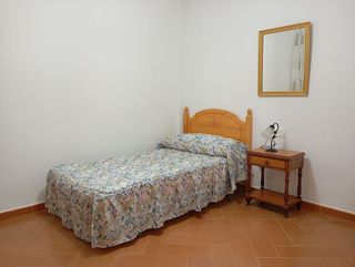 Piso en alquiler en Valdepeñas