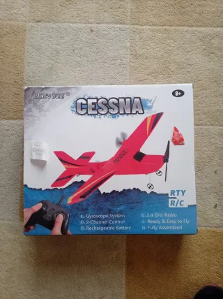 Avión RadioControl Cessna Hawk's Work