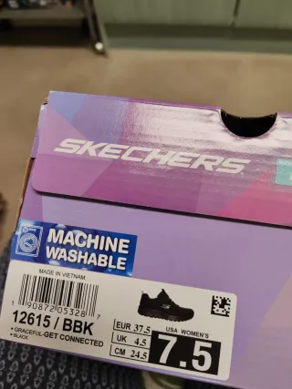 Zapatillas Skechers Talla 37.5 Negras