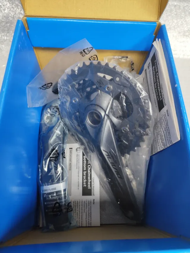 Pedalier Shimano alivio FC-4050