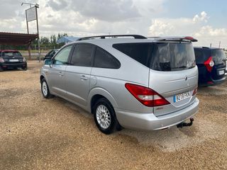 SsangYong Rodius 2.7 limited 7 plazas