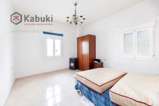 Chalet en venta en Cájar