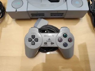 Sony PlayStation 1 (PSX) SCPH-7502 Funzionante