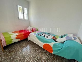 Chalet en venta en Albatera