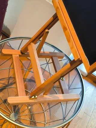 Caballete mediano para pintura con pizarra