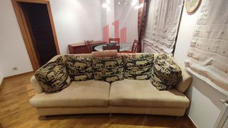 Piso en alquiler en Residencia en Ourense