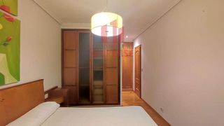 Piso en alquiler en Residencia en Ourense