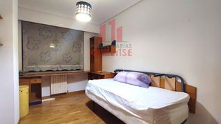 Piso en alquiler en Residencia en Ourense
