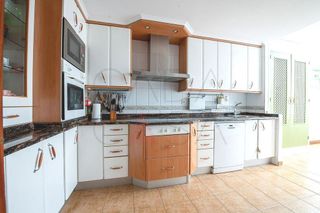 Casa adosada en venta en Astillero (El)