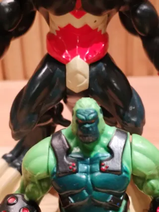 Action Figures Dinofroz Serie Dragon's Revenge