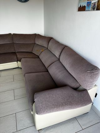 Sofá esquinero tela y polipiel