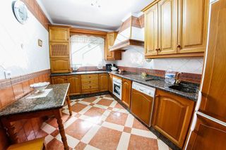 Chalet en venta en Las Lagunas - Campano en Chiclana de la Frontera