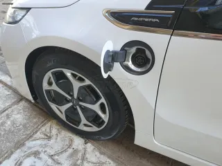 Opel Ampera 2012 híbrido enchufable