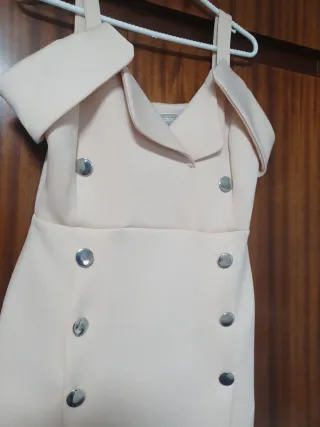 Vestido fiesta rosa botones