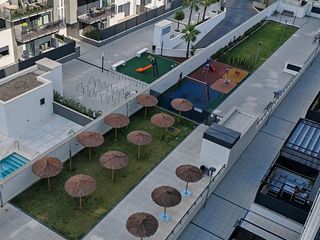 Piso en alquiler en Poniente-Norte - Miralbaida - Parque Azahara en Córdoba