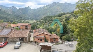 Chalet en venta en Sobrescobio