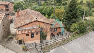 Chalet en venta en Sobrescobio