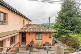 Chalet en venta en Sobrescobio