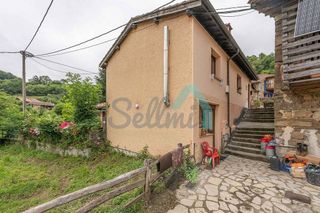 Chalet en venta en Sobrescobio