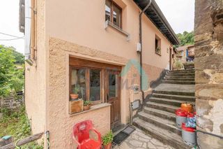 Chalet en venta en Sobrescobio