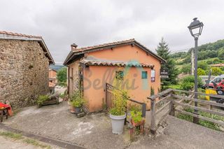 Chalet en venta en Sobrescobio