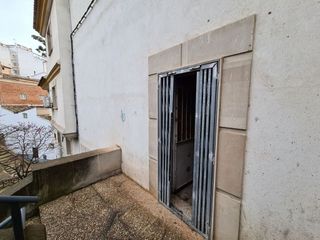 Local comercial en venta en Quesada